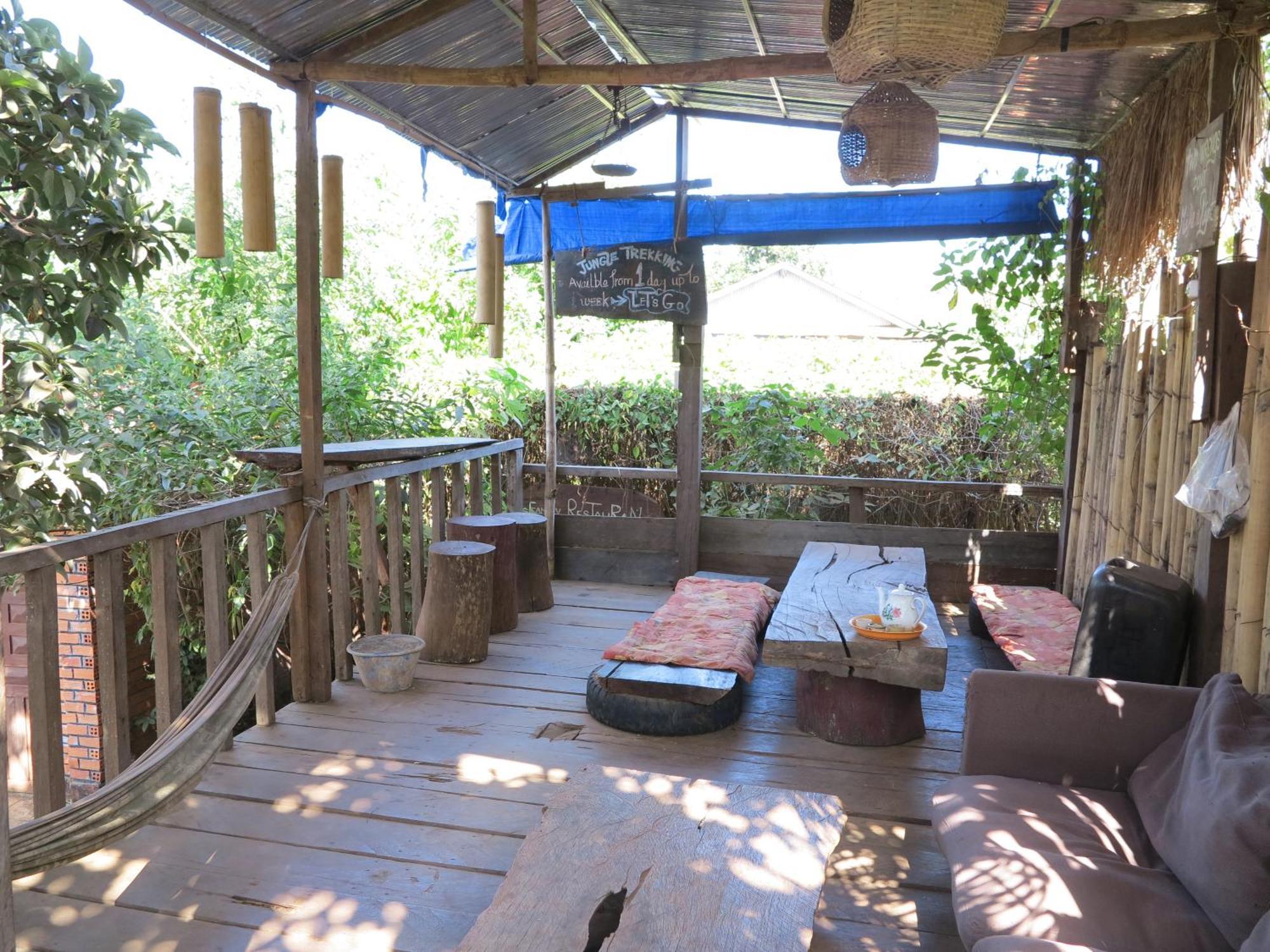 Ratanakiri Homestay & Jungle Trek Banlung Экстерьер фото