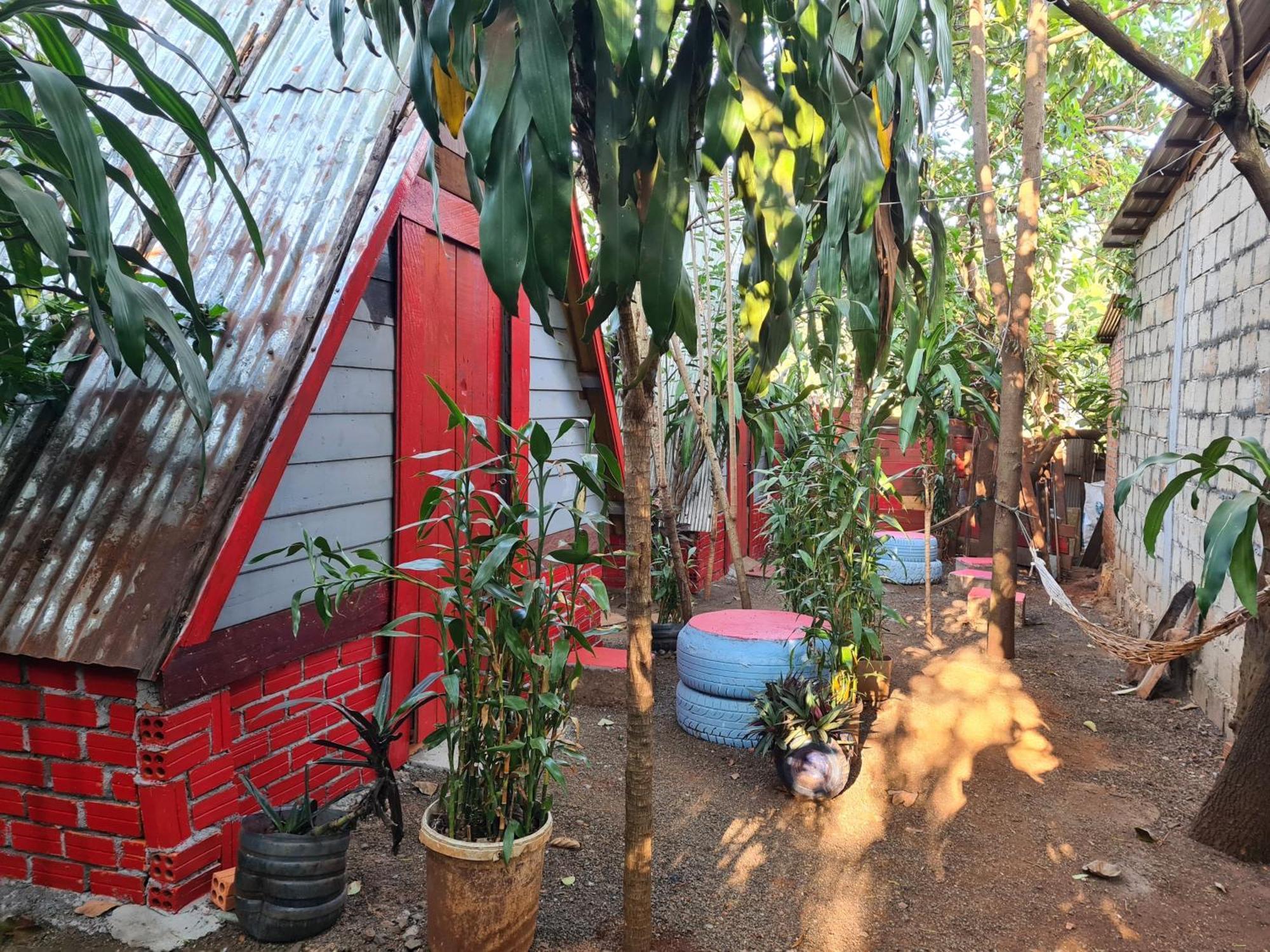Ratanakiri Homestay & Jungle Trek Banlung Экстерьер фото